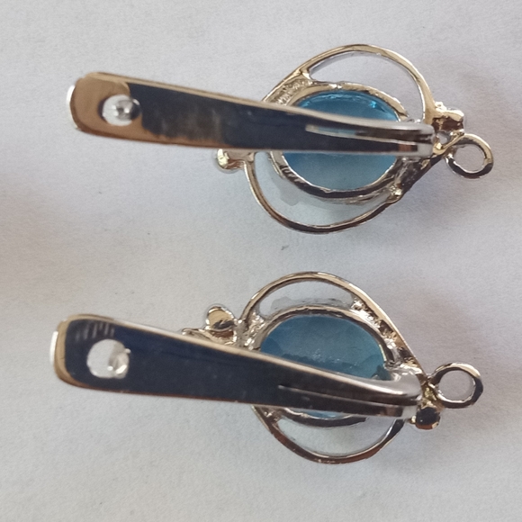 Swiss Blue Topaz Sterling  Scroll Design Setting Ring, Earrings Set - Picture 6 of 12